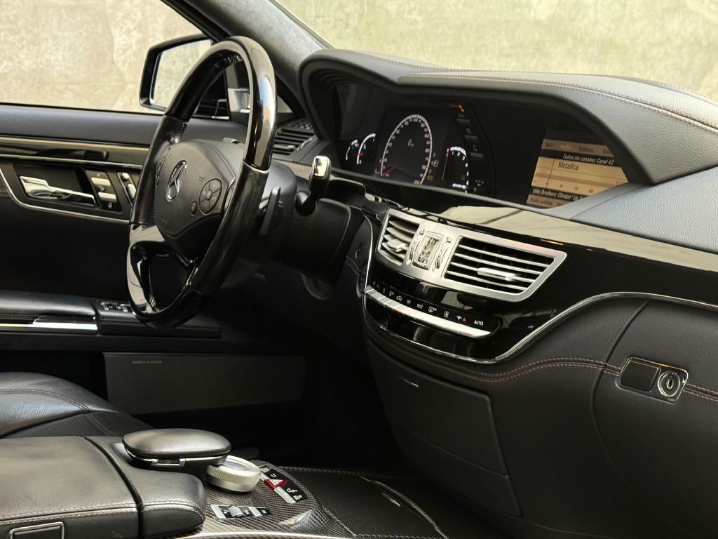 2012 Mercedes-Benz S-Class Image 29