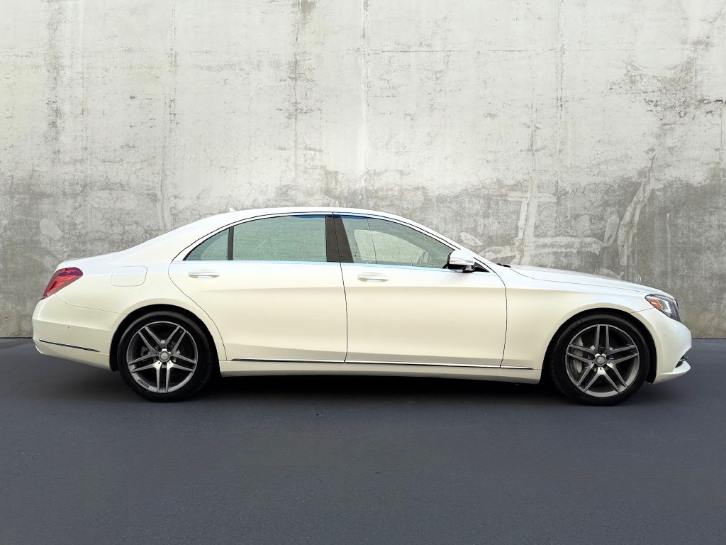 2015 Mercedes-Benz S-Class Image 13