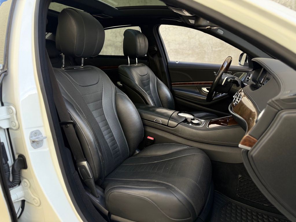 2015 Mercedes-Benz S-Class Image 32