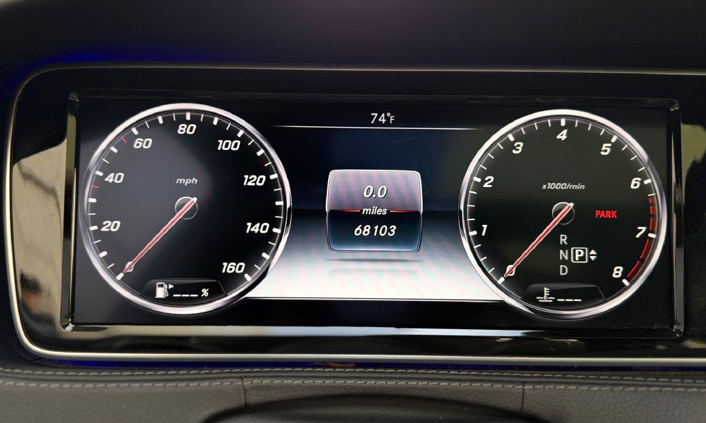 2015 Mercedes-Benz S-Class Image 35
