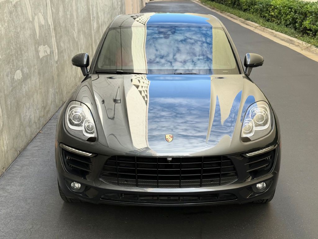 2018 Porsche Macan Image 3