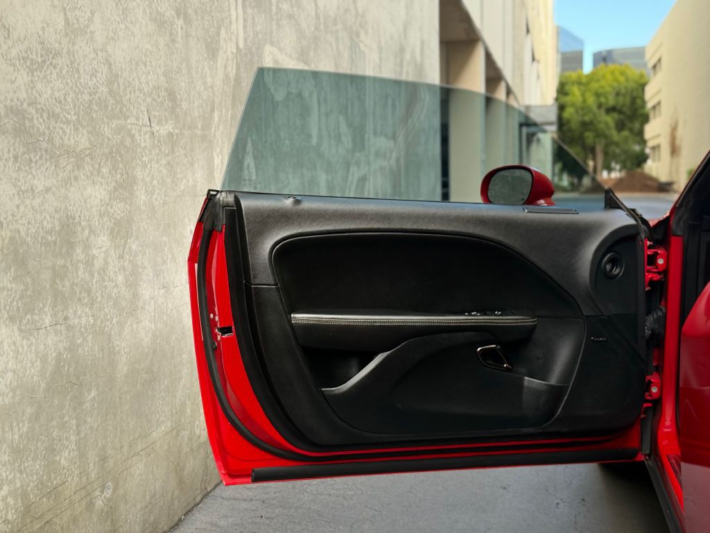 2016 Dodge Challenger Image 15