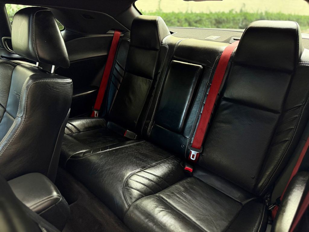2016 Dodge Challenger Image 18