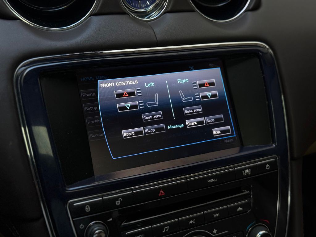 2011 Jaguar XJ Image 27