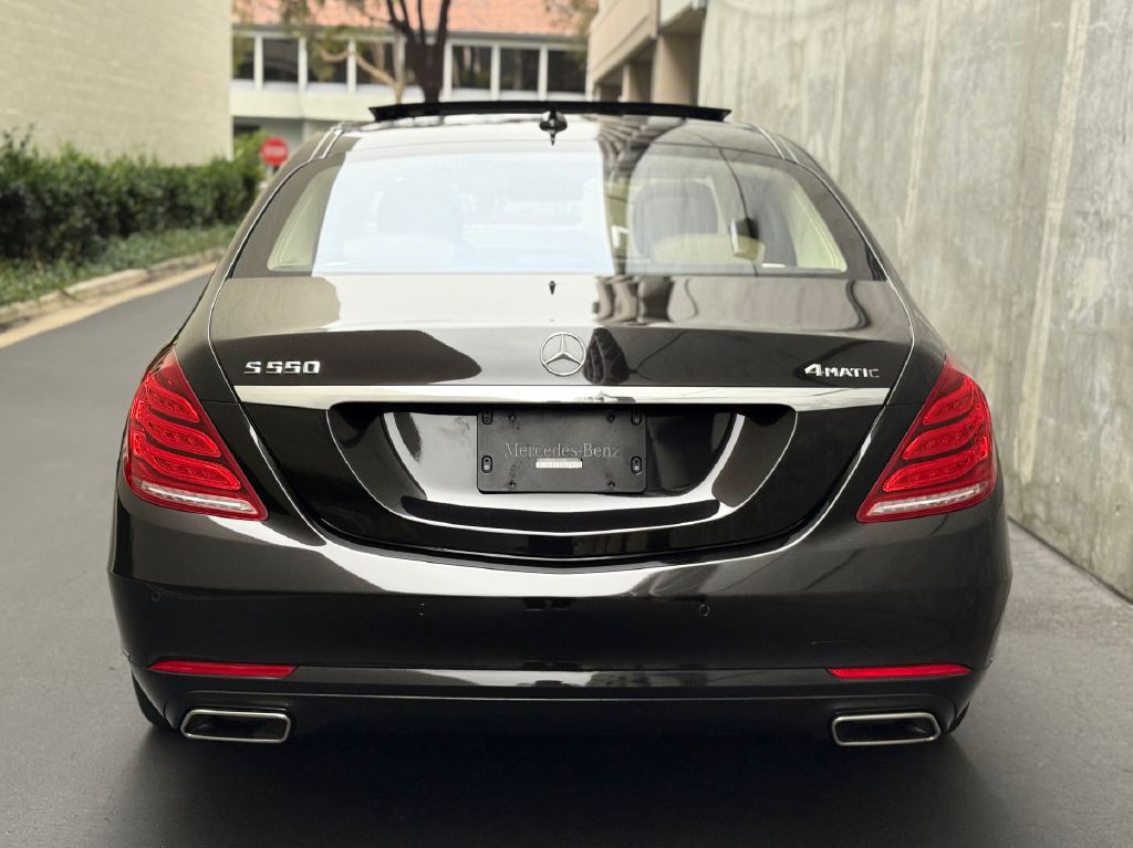 2015 Mercedes-Benz S-Class Image 12