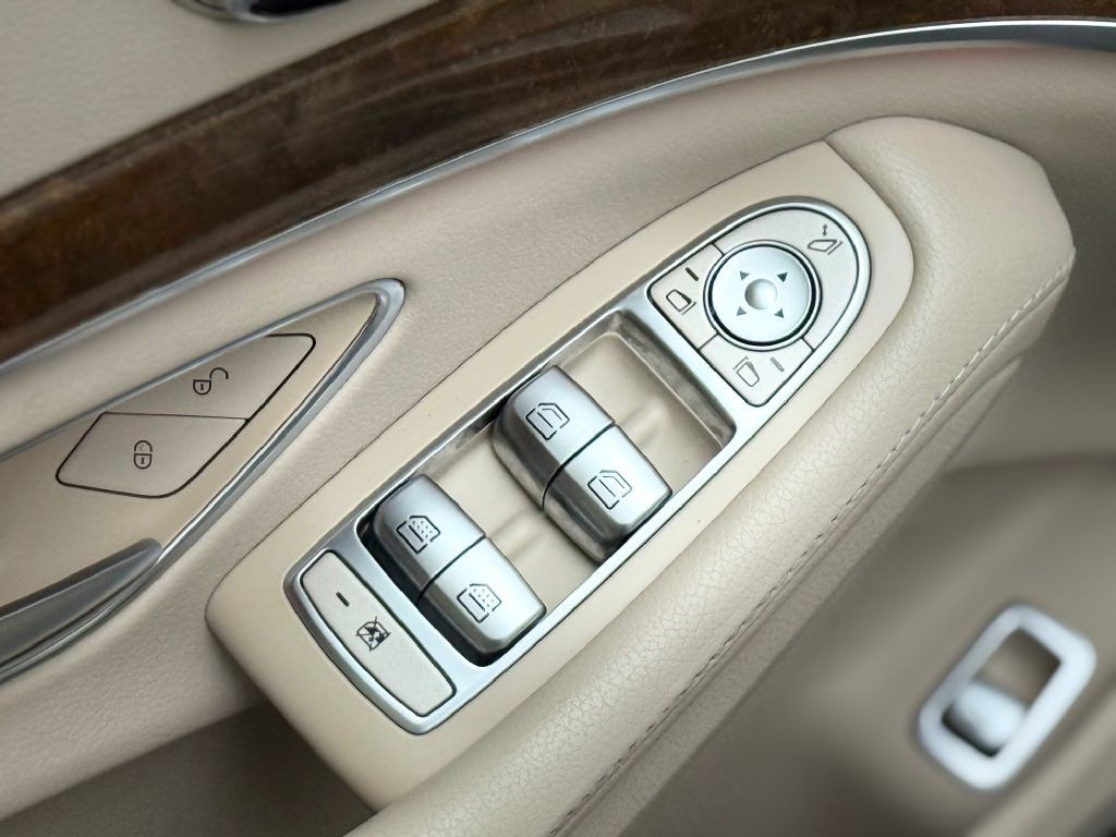 2015 Mercedes-Benz S-Class Image 21