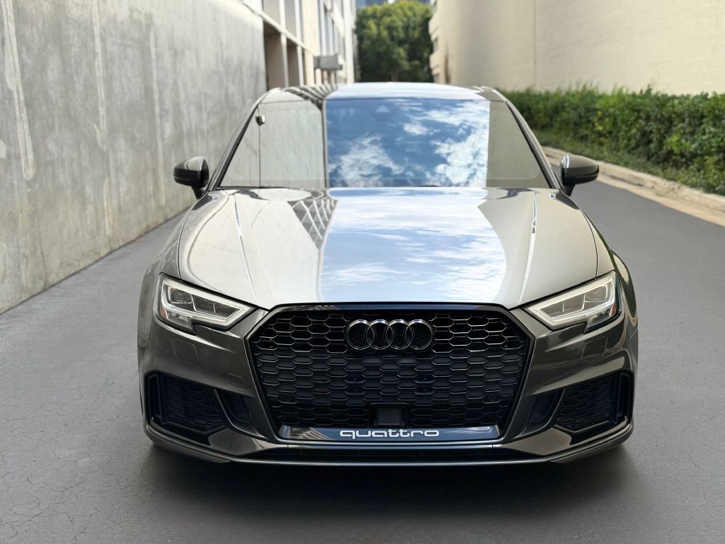 2018 Audi RS3 Image 4