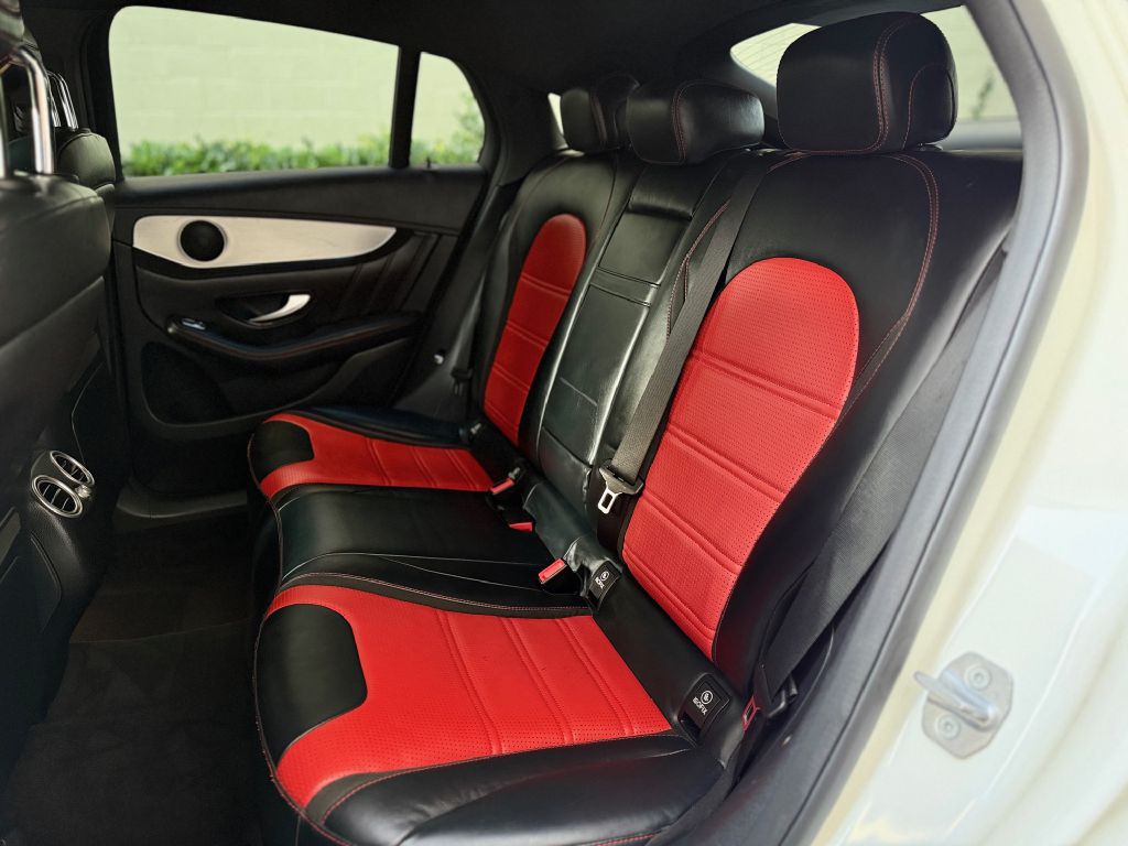 2018 Mercedes-Benz GLC-Class Image 24