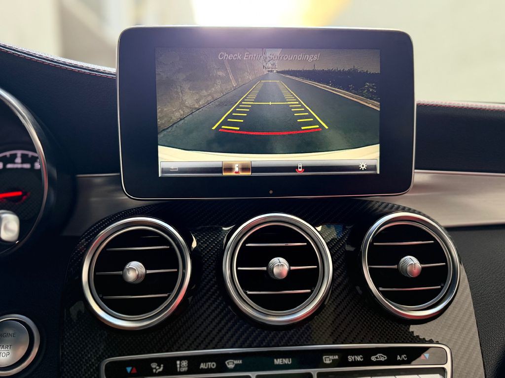 2018 Mercedes-Benz GLC-Class Image 32