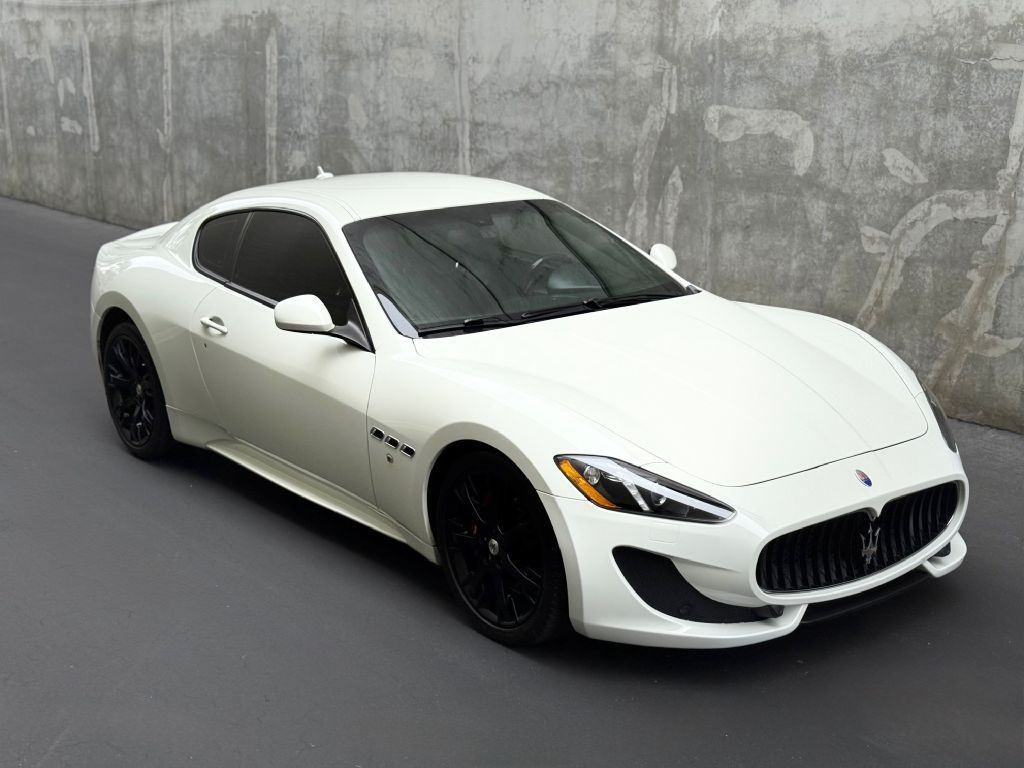 2014 Maserati GranTurismo Image 14