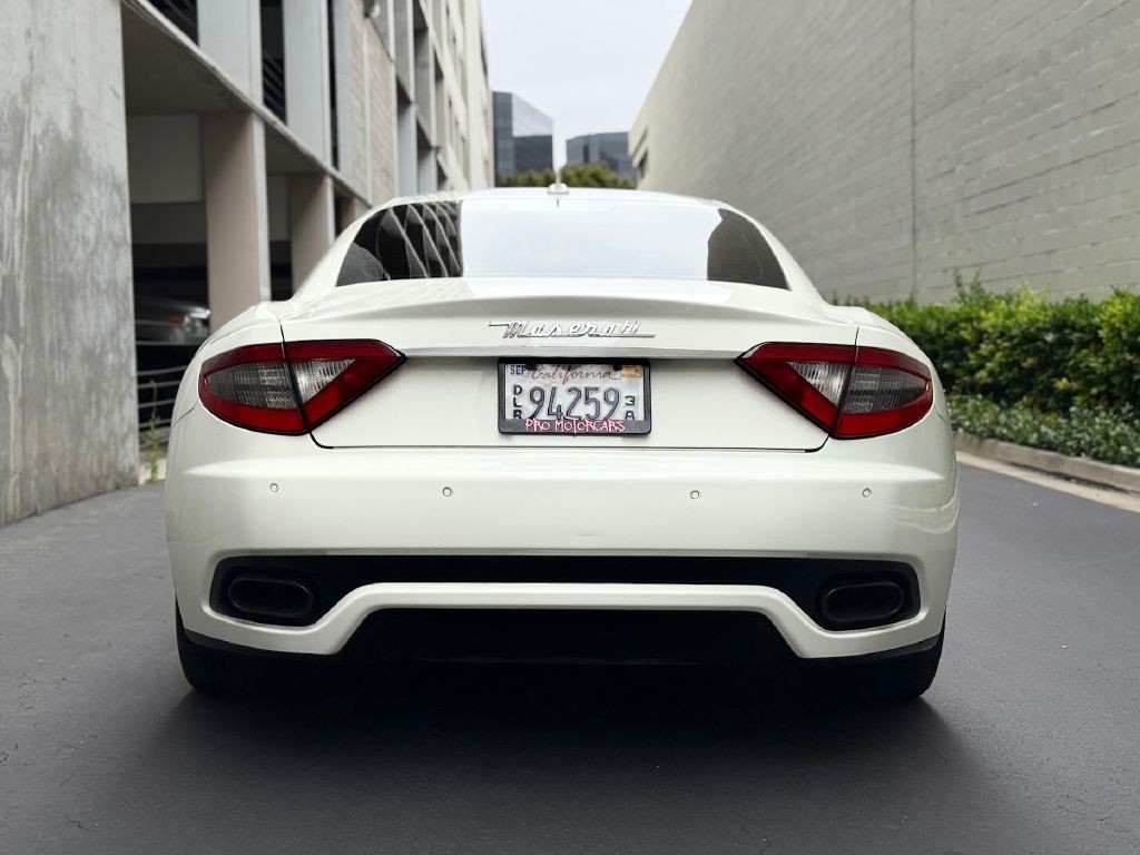 2014 Maserati GranTurismo Image 15