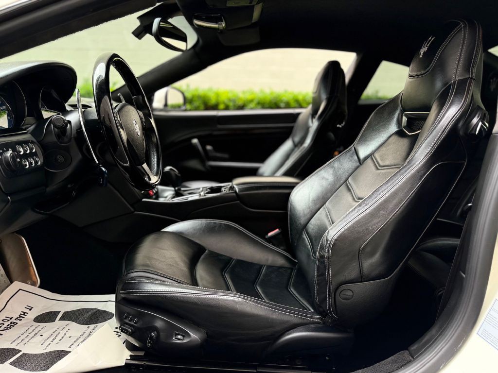 2014 Maserati GranTurismo Image 25