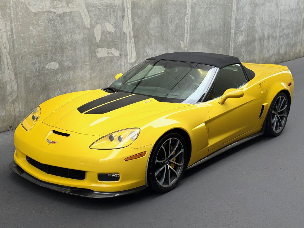 2013 Chevrolet Corvette Image 3