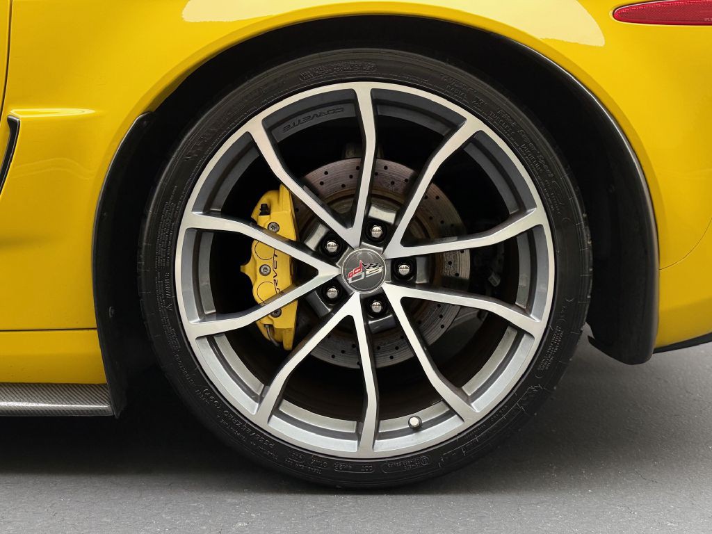 2013 Chevrolet Corvette Image 34
