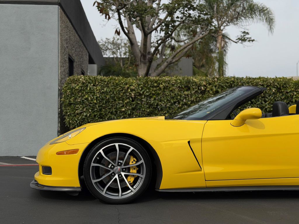 2013 Chevrolet Corvette Image 12