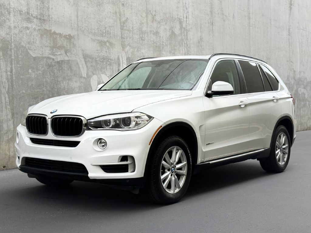 2015 BMW X5 Image 1
