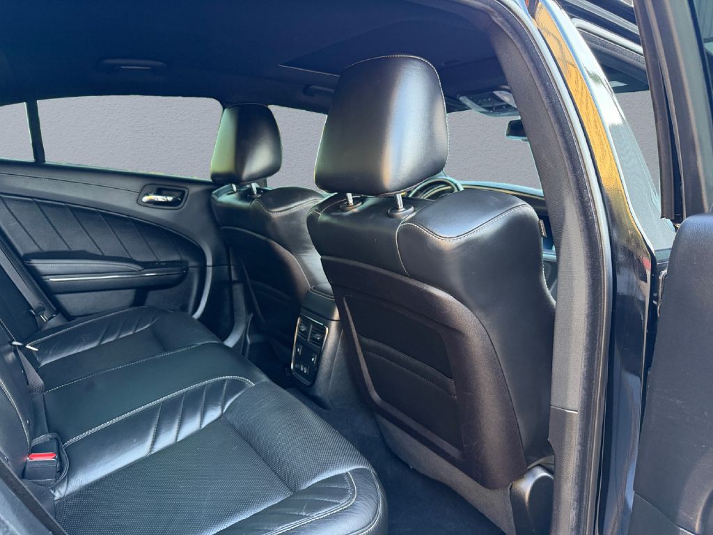 2022 Dodge Charger Image 15