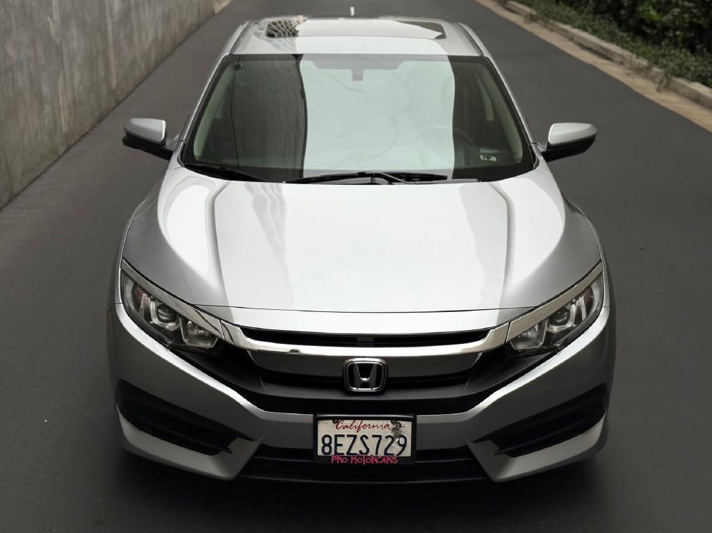 2018 Honda Civic Image 4
