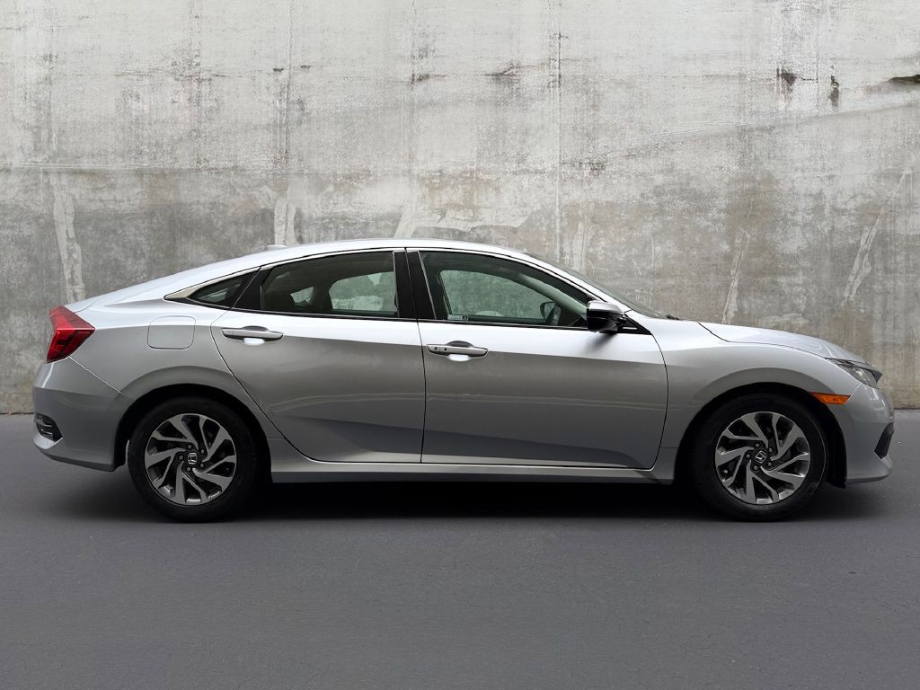 2018 Honda Civic Image 6