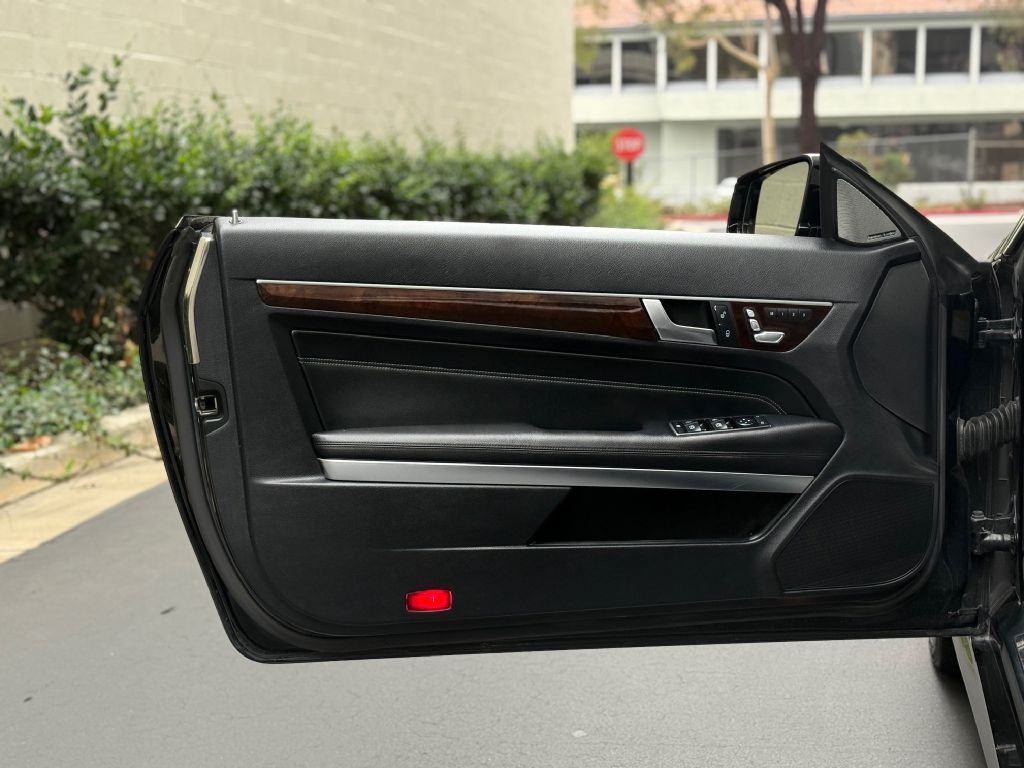 2014 Mercedes-Benz E-Class Image 12