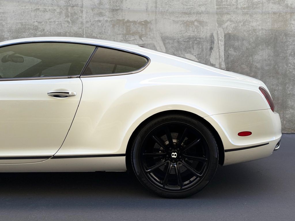 2011 Bentley Continental Image 7