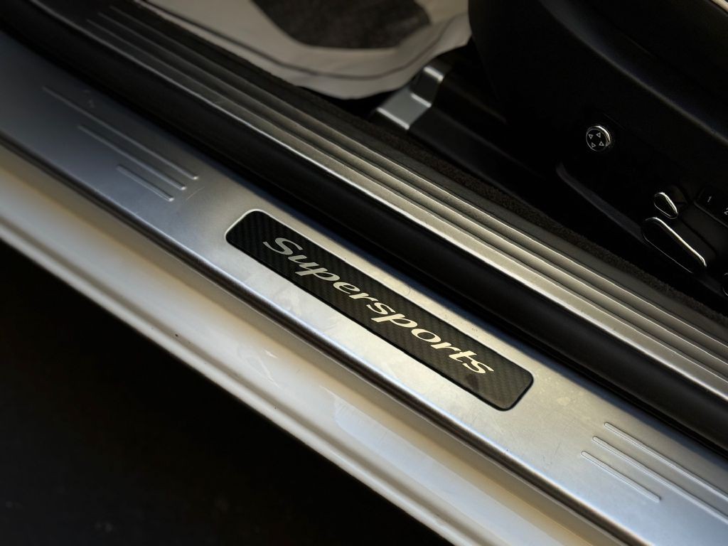 2011 Bentley Continental Image 12