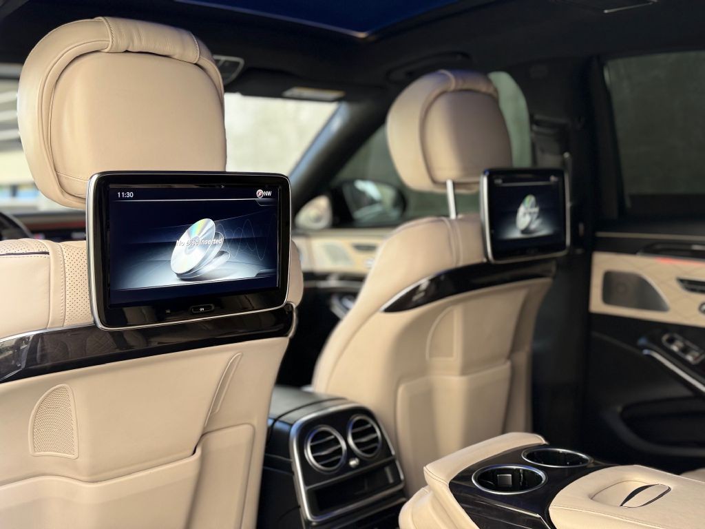 2017 Mercedes-Benz S-Class Image 21