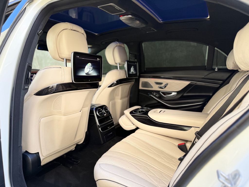 2017 Mercedes-Benz S-Class Image 22
