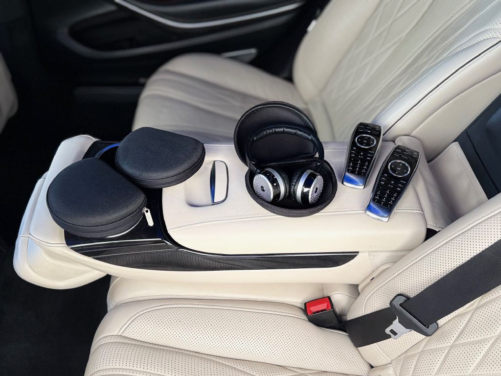 2017 Mercedes-Benz S-Class Image 27