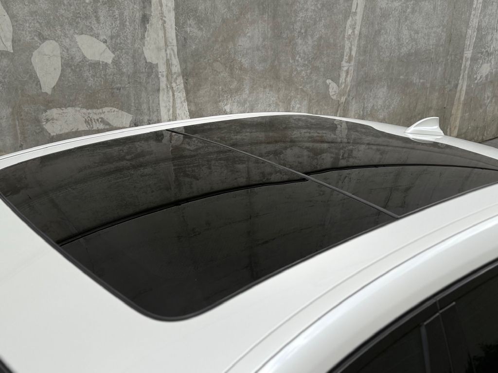 2017 BMW 7 Series Image 13