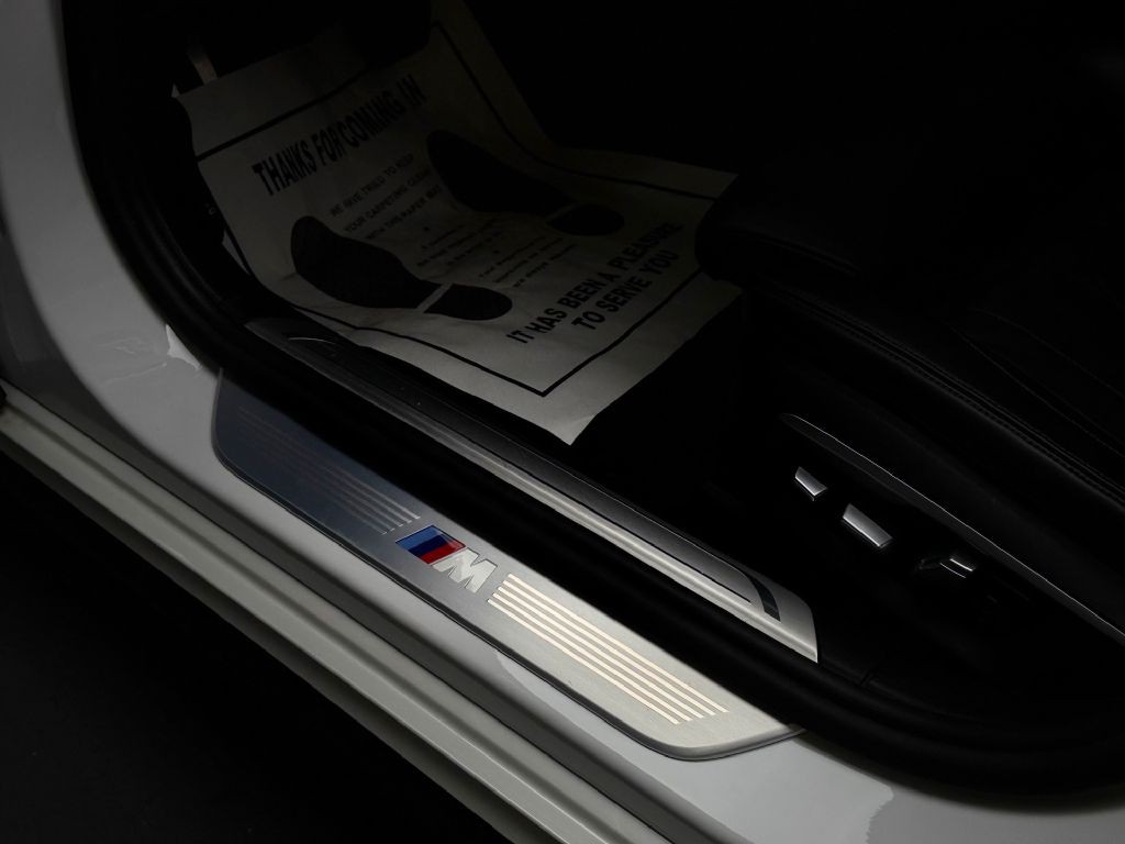 2017 BMW 7 Series Image 18