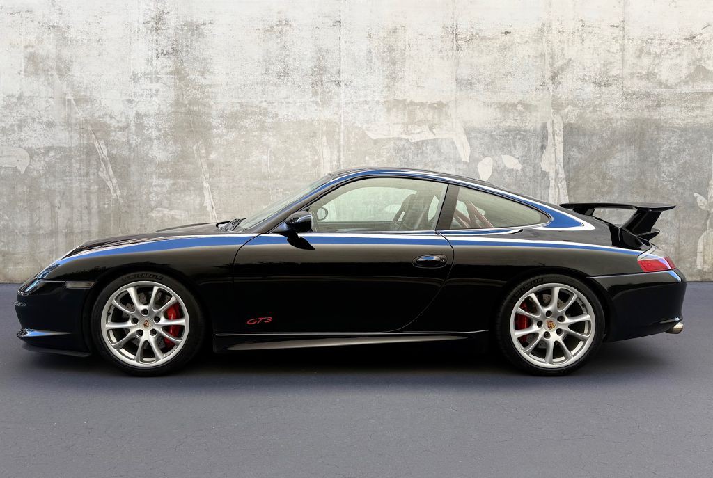 2004 Porsche 911 Image 11