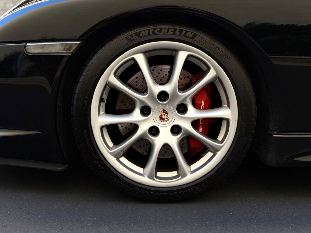 2004 Porsche 911 Image 14