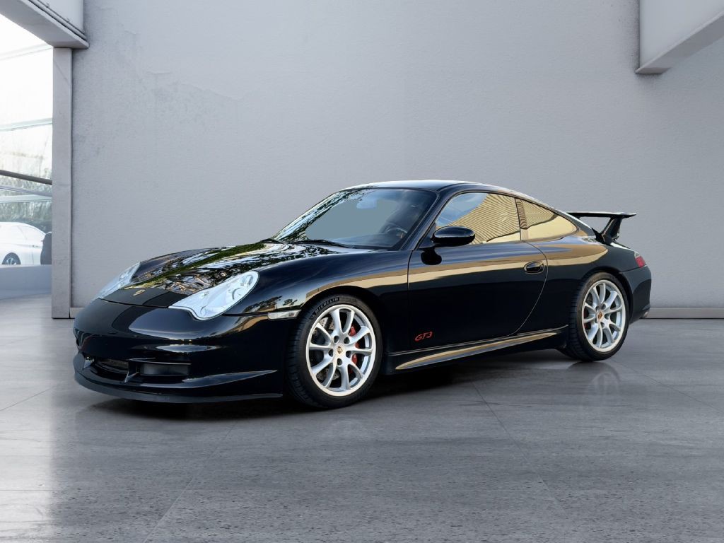 2004 Porsche 911 Image 9
