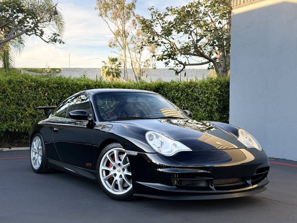 2004 Porsche 911 Image 15