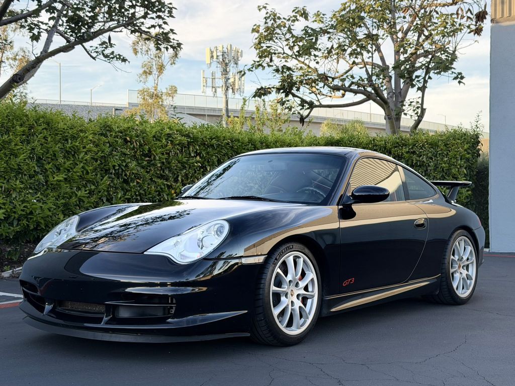 2004 Porsche 911 Image 19