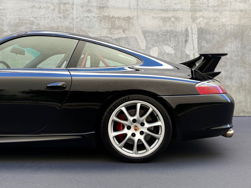 2004 Porsche 911 Image 44