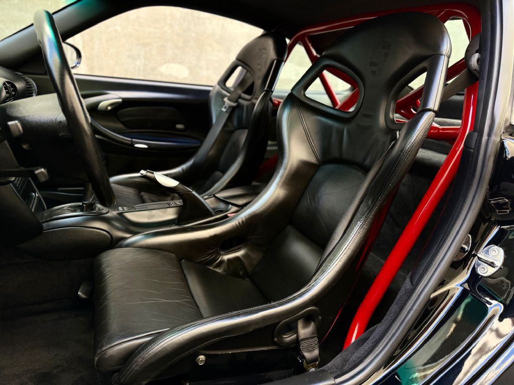 2004 Porsche 911 Image 58