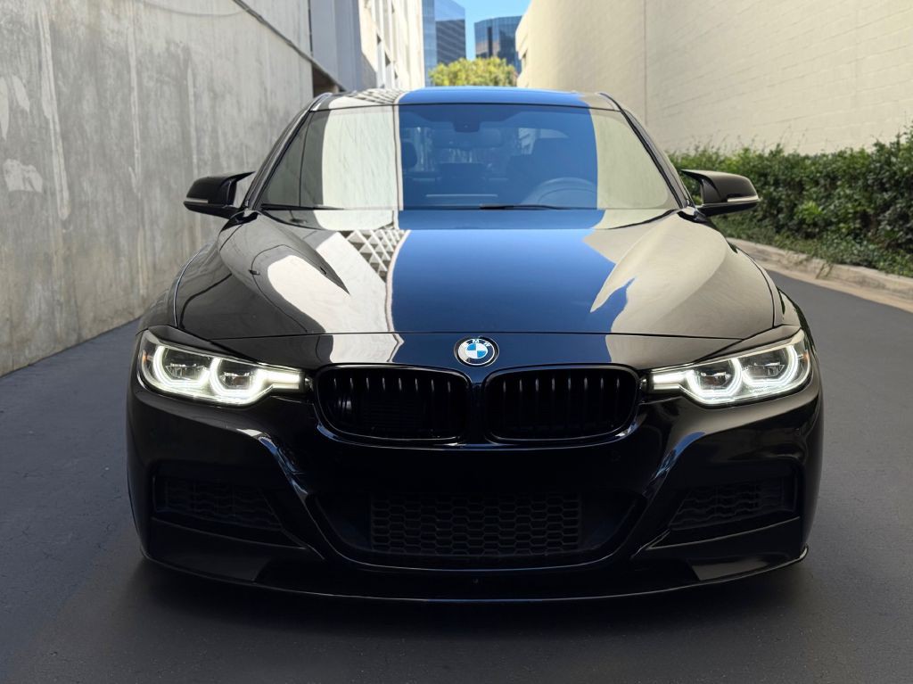 2016 BMW 3 Series Image 5