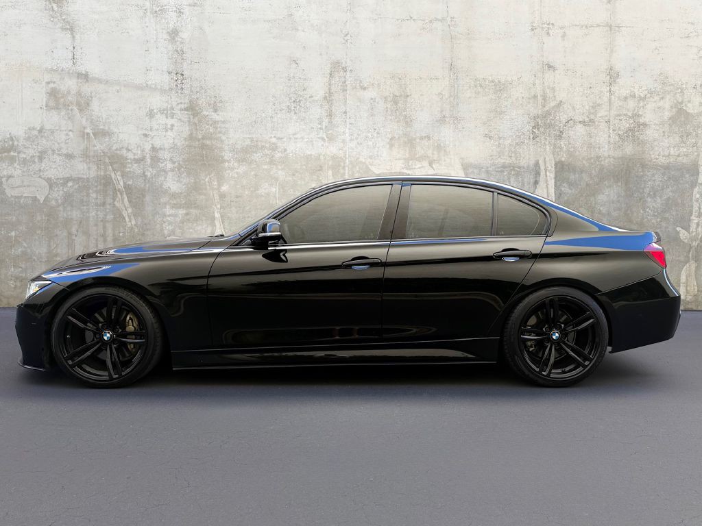 2016 BMW 3 Series Image 7