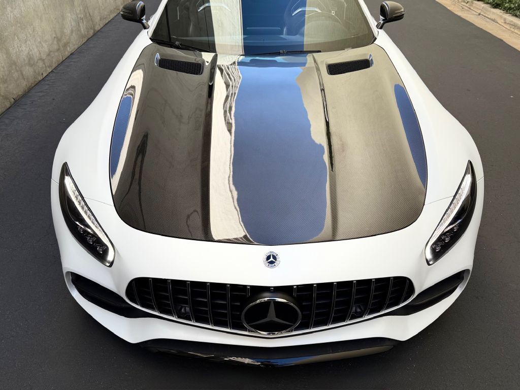 2018 Mercedes-Benz AMG GT Image 5
