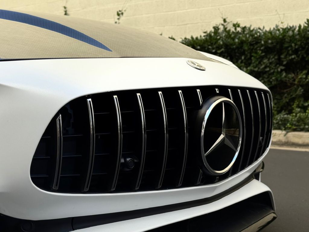 2018 Mercedes-Benz AMG GT Image 8