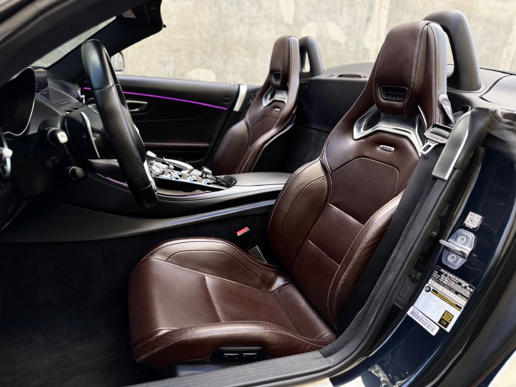 2018 Mercedes-Benz AMG GT Image 23
