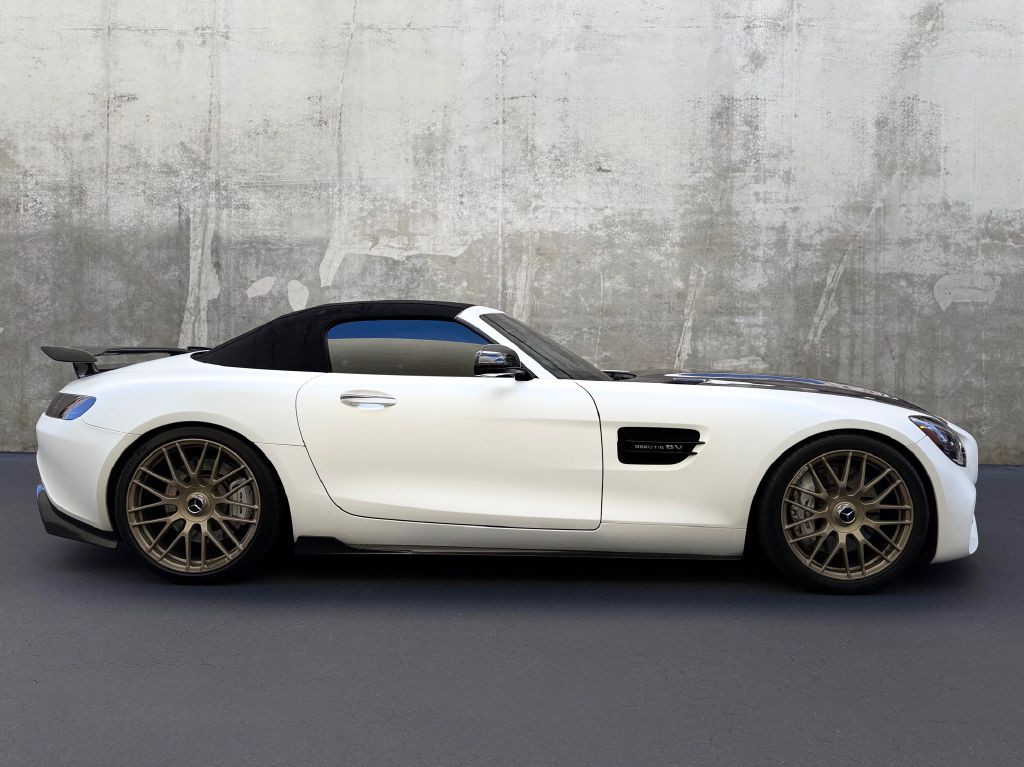 2018 Mercedes-Benz AMG GT Image 41