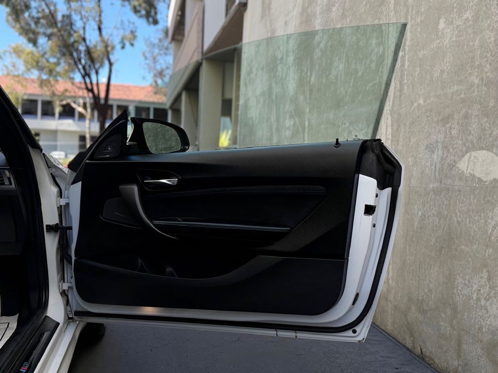 2019 BMW M2 Image 28