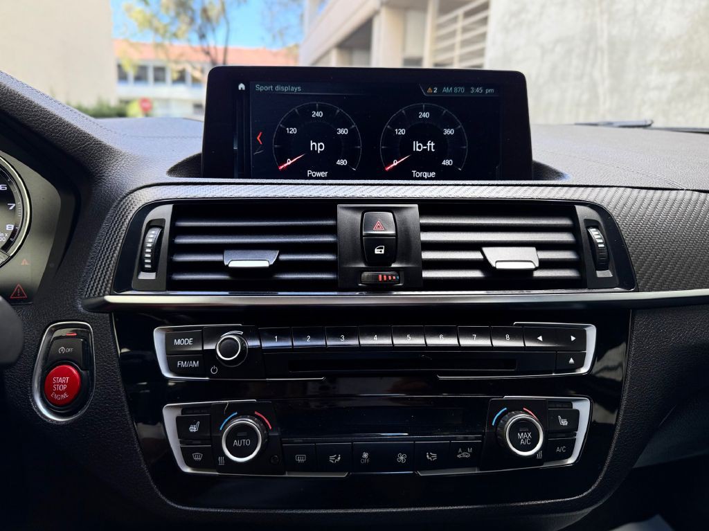 2019 BMW M2 Image 34