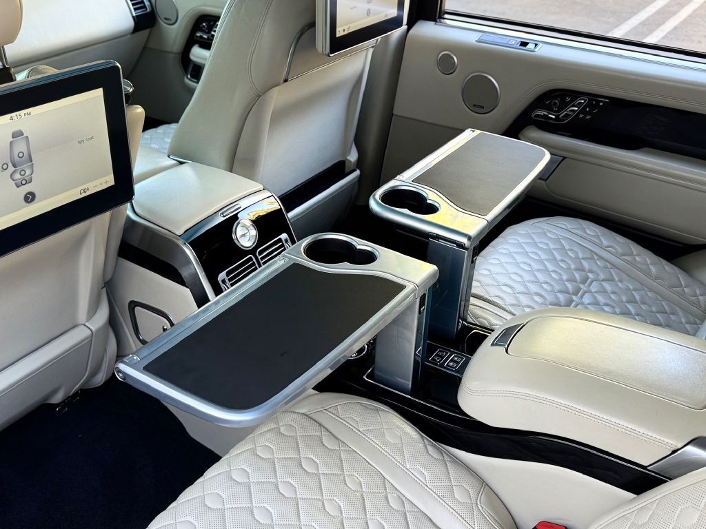 2020 Land Rover Range Rover Image 30