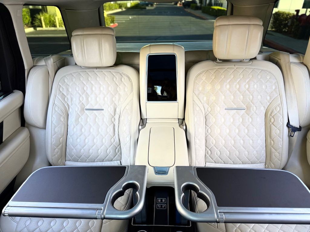 2020 Land Rover Range Rover Image 31