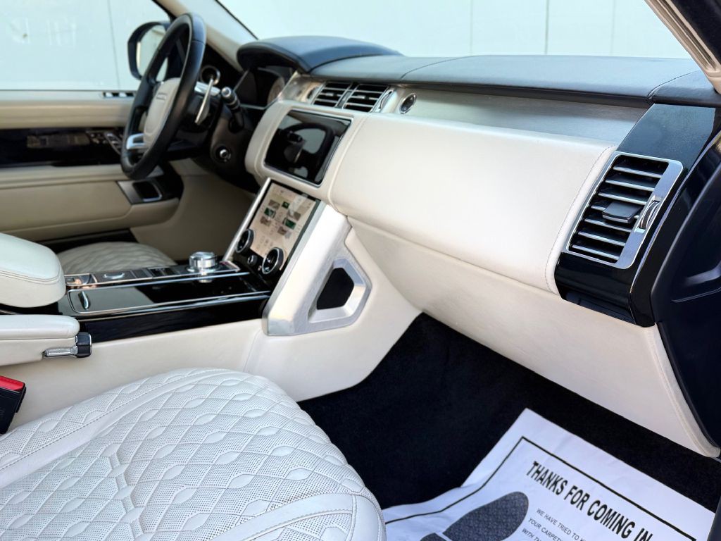 2020 Land Rover Range Rover Image 43