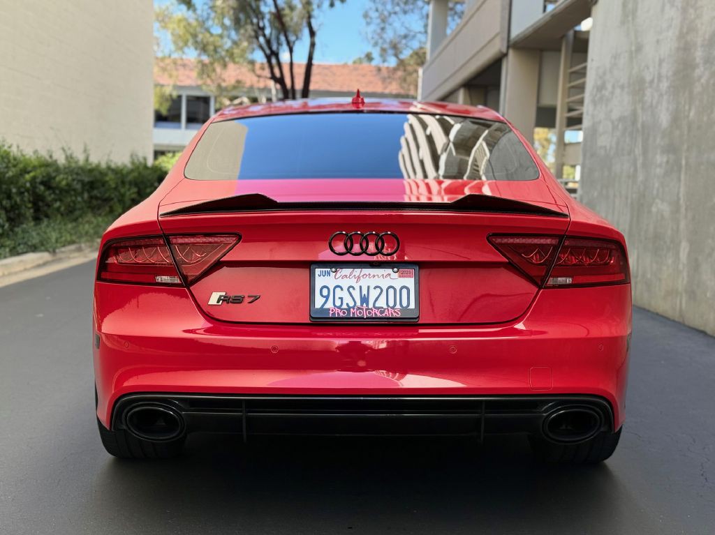 2015 Audi RS7 Image 12